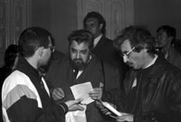 (слева направо): Марат Исангазин (Омск), Андрей Балабуха (С.-Петербург), Андрей Коломиец (Омск), ?, ?