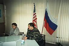 (слева направо): Наталья Рязанова (Нижний Новгород), Сергей Лукьяненко (Москва)