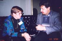 (слева направо): Лоис Макмастер Буджолд (США), Александр Ройфе (Москва)