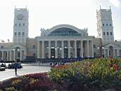 Второй день. Харьков: железнодорожный вокзал