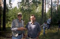 (слева направо): Геннадий Прашкевич (Новосибирск), Майкл Суэнвик (США), ? (Екатеринбург), ? 31.07.04.